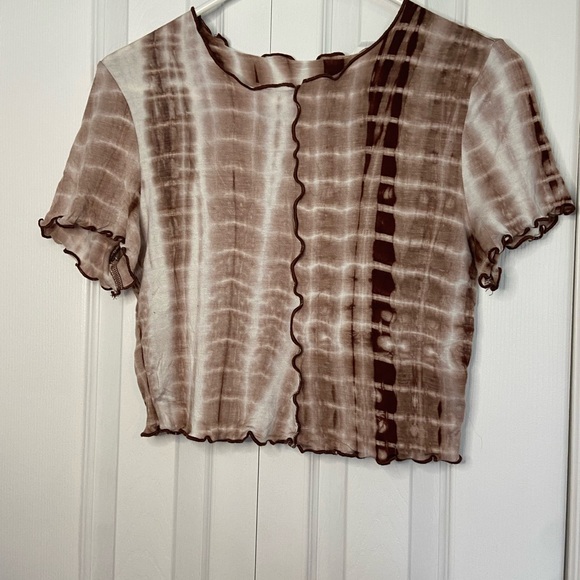 Brown Tie-dye Cropped Tee - Picture 3 of 3